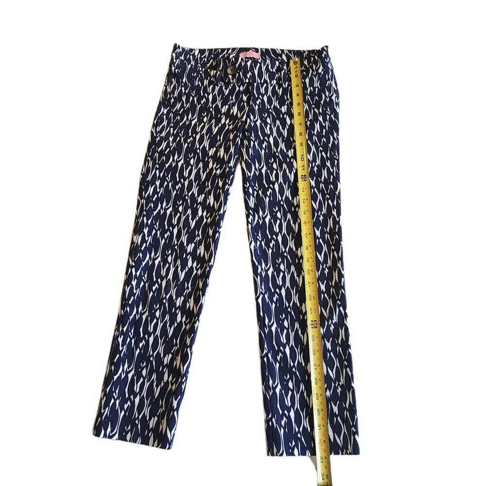 Lilly Pulitzer Cropped Pants Sz 2 Navy White Coastal Fish Print Preppy Resort - Picture 3 of 12